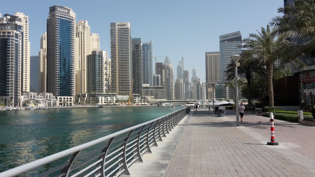 dubaimarina2.jpg